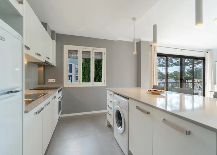 Ponent H Apartment *