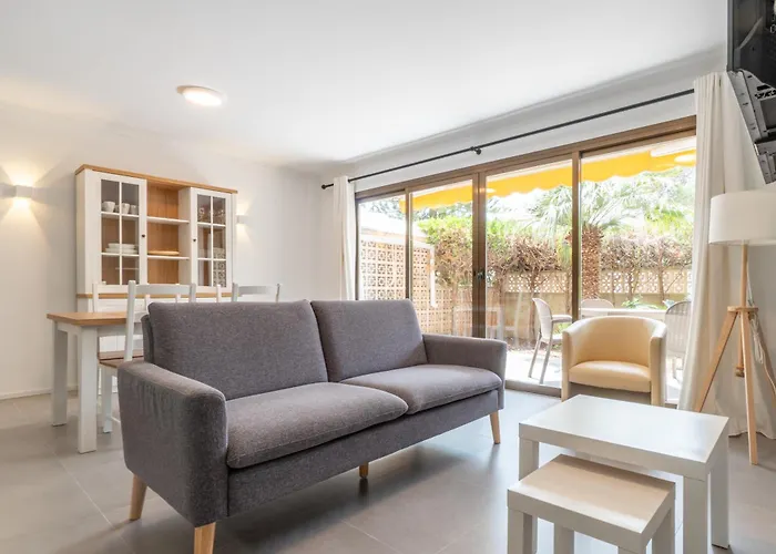 Ponent H Apartment *